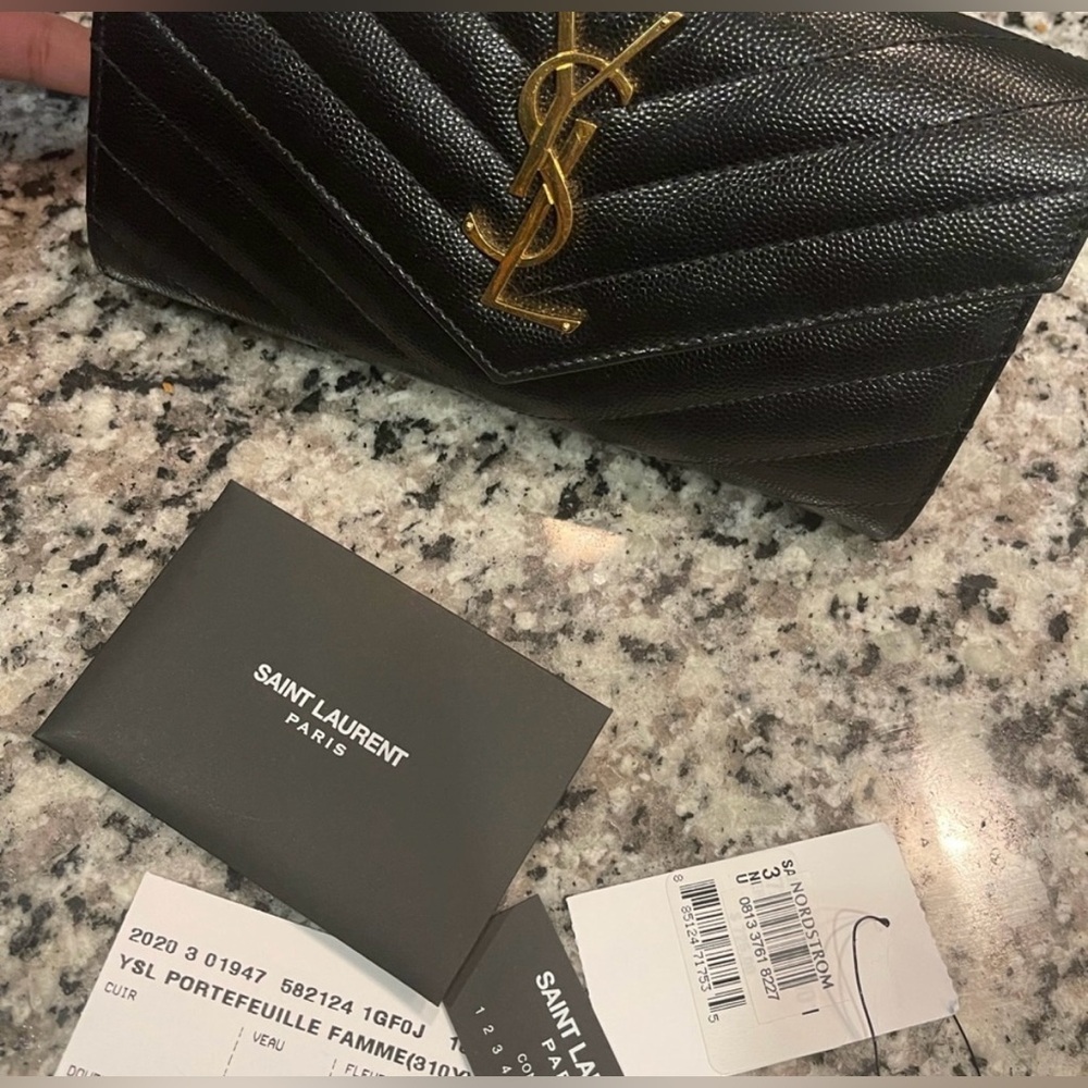 YSL Black Wallet - Picture 2 of 4